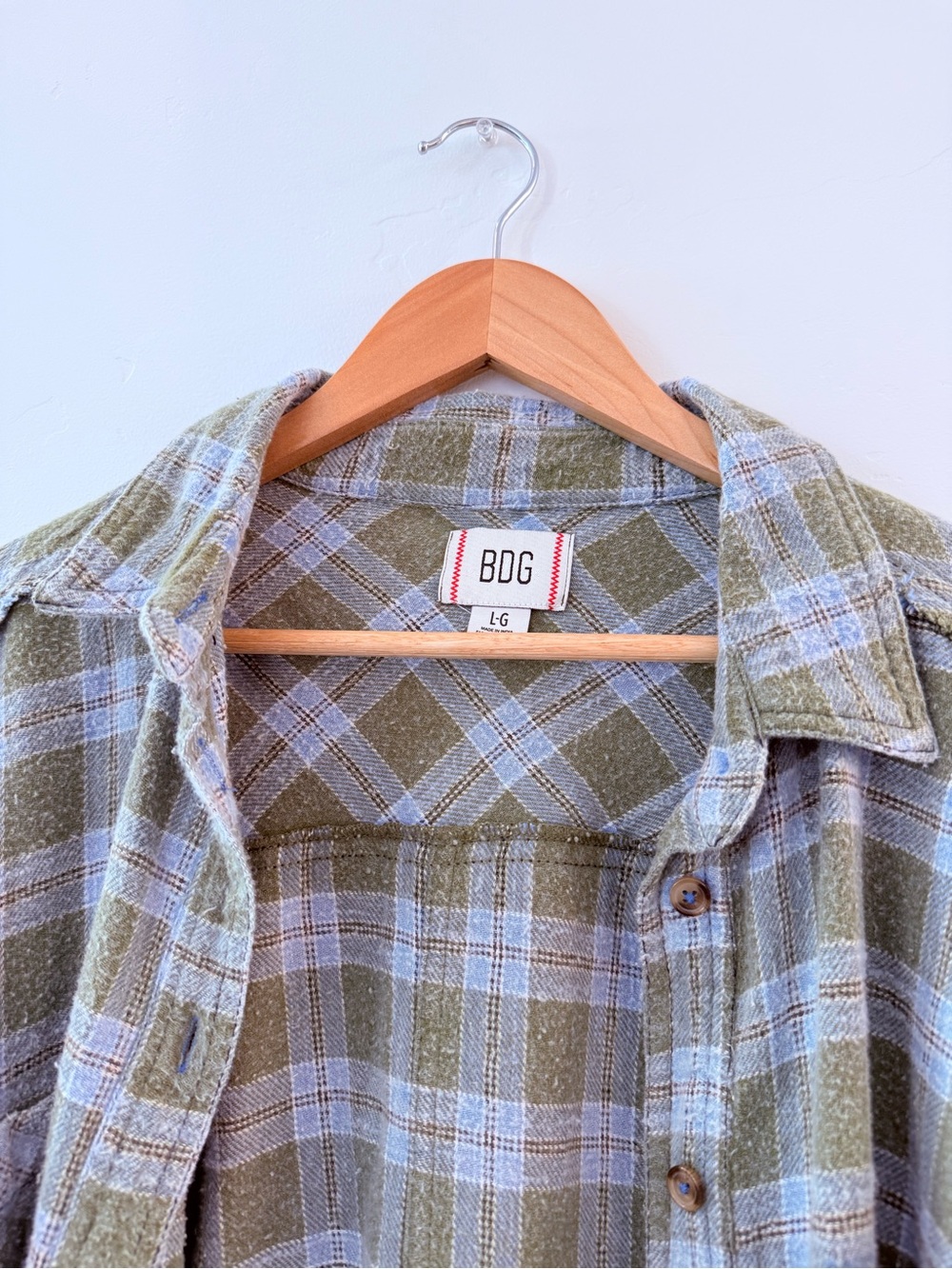 BDG Andy Flannel Distressed Button-Down Shirt - Picture 2 of 7